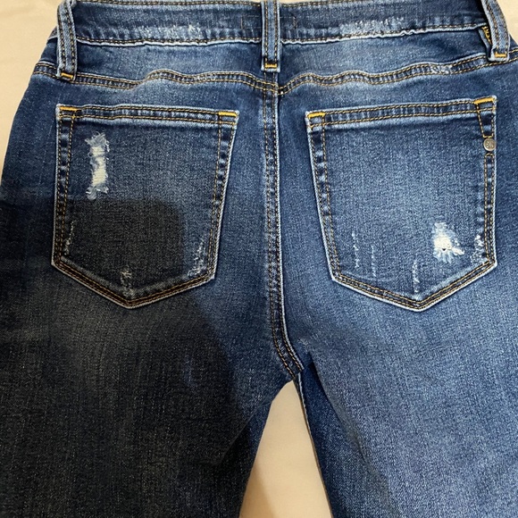 Embroidered Miss Me Jeans - Picture 5 of 6